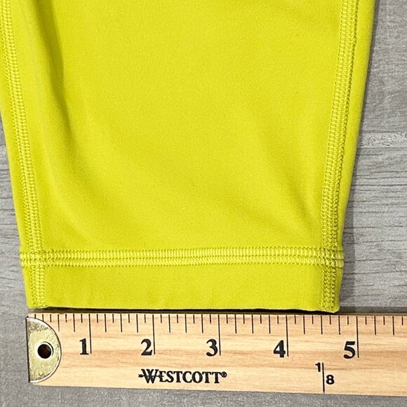 Lululemon Align High-Rise Pant 25” Leggings in Yellow Serpentine Chartreuse - Picture 14 of 15